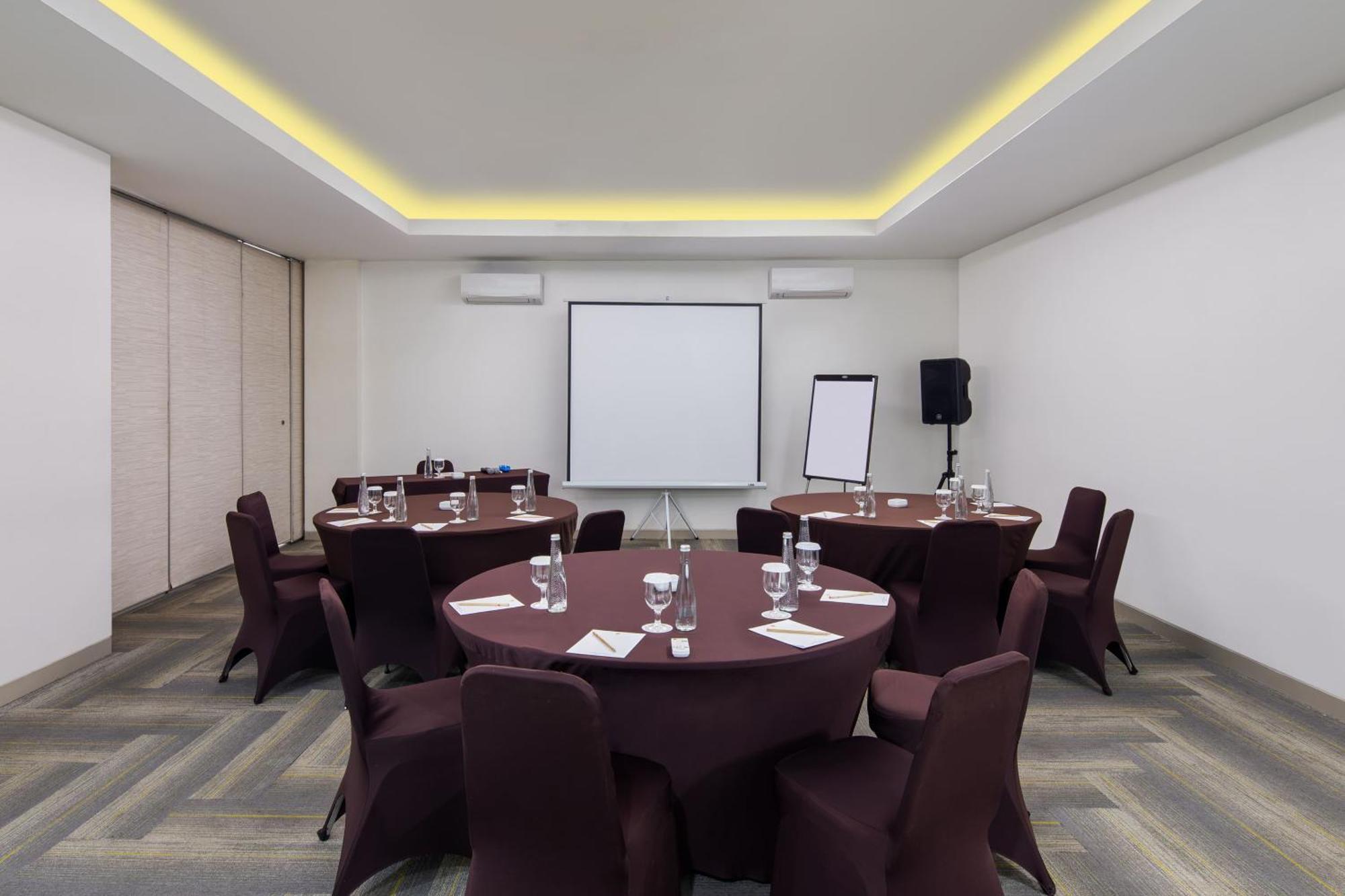 Amaris Hotel Pancoran Jakarta Ngoại thất bức ảnh